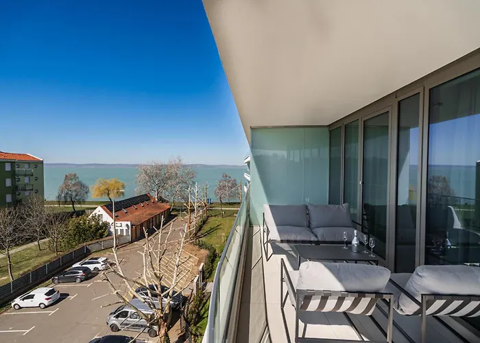 Myflat Wave アパート *